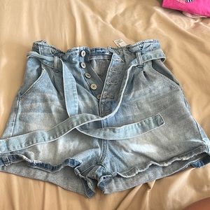 SO high rise vintage stretch Mom short